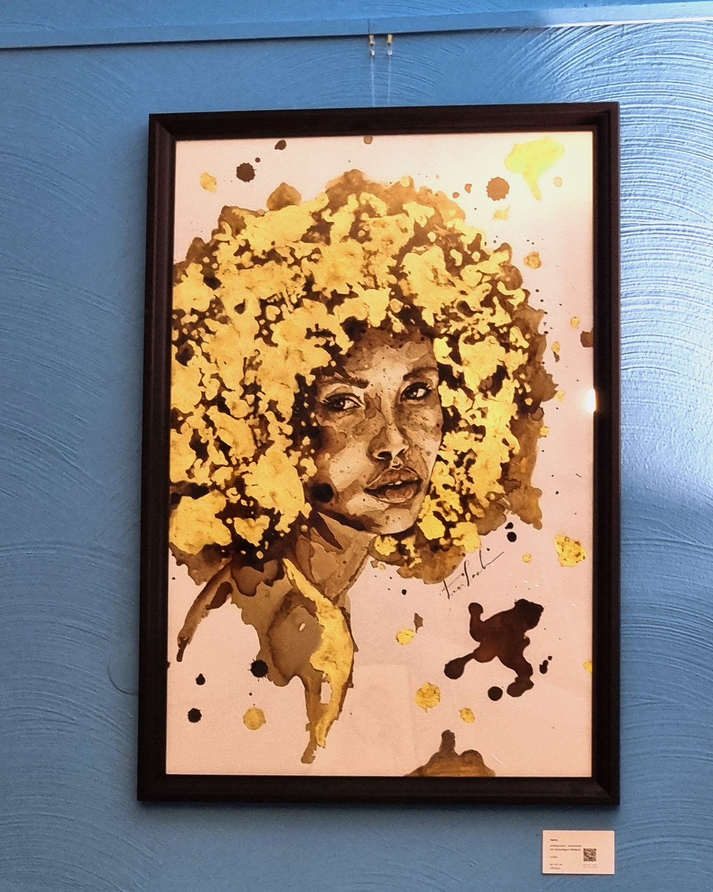 Frau in Kaffee - Kaffeemalerei Kunstdruck - Portrait Ayana