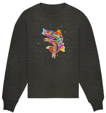Lade das Bild in den Galerie-Viewer, Buntes Chamäleon  - Organic Oversize Sweatshirt
