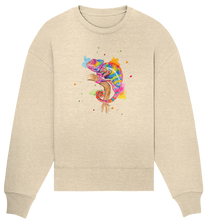 Lade das Bild in den Galerie-Viewer, Buntes Chamäleon  - Organic Oversize Sweatshirt
