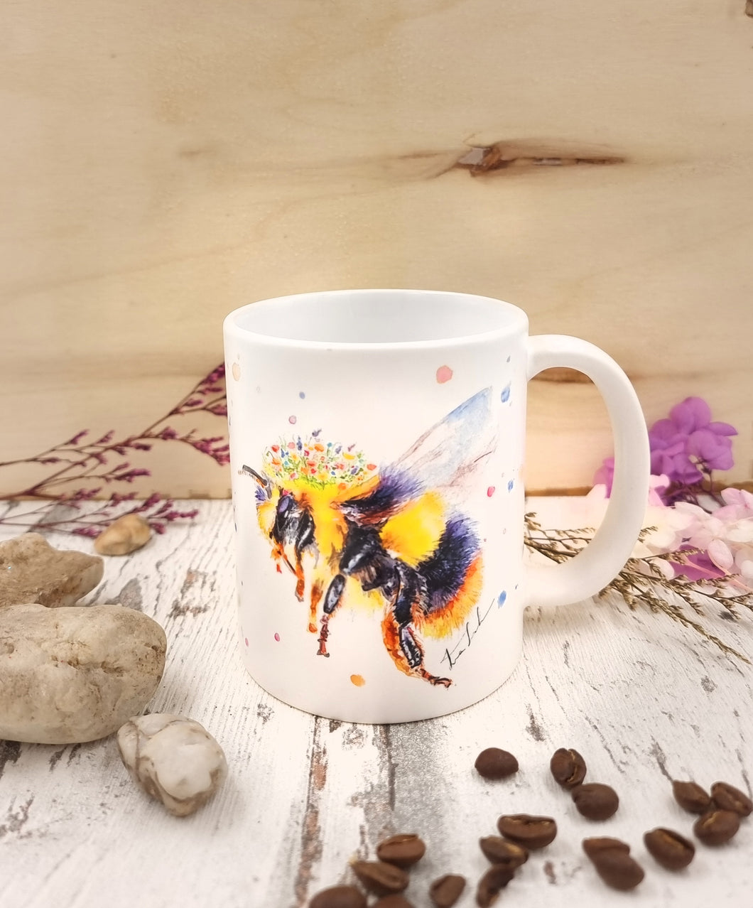 Tasse mit Biene  Mila