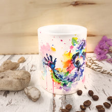 Lade das Bild in den Galerie-Viewer, Tasse mit Waschbär Wasily
